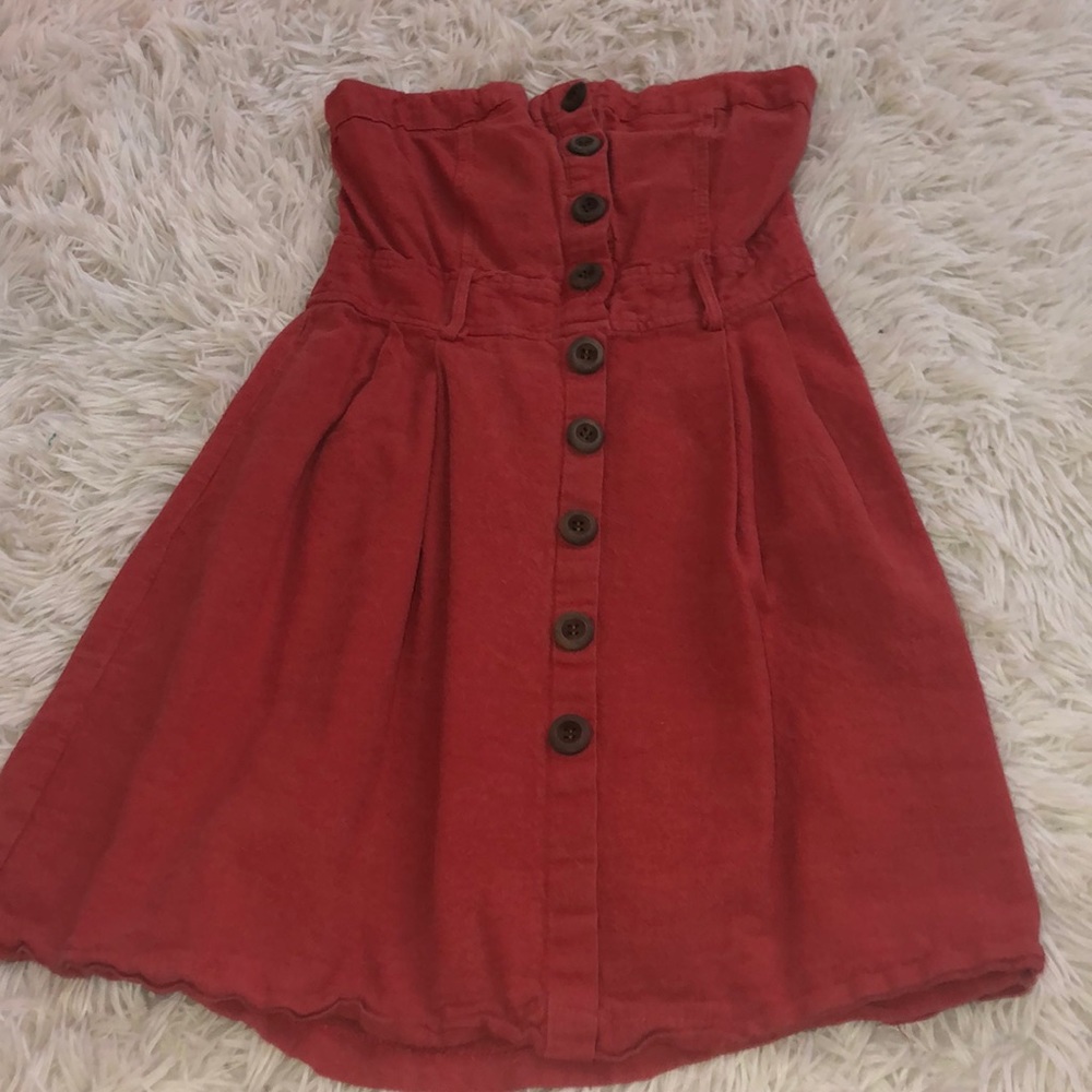 Small Red strapless dress